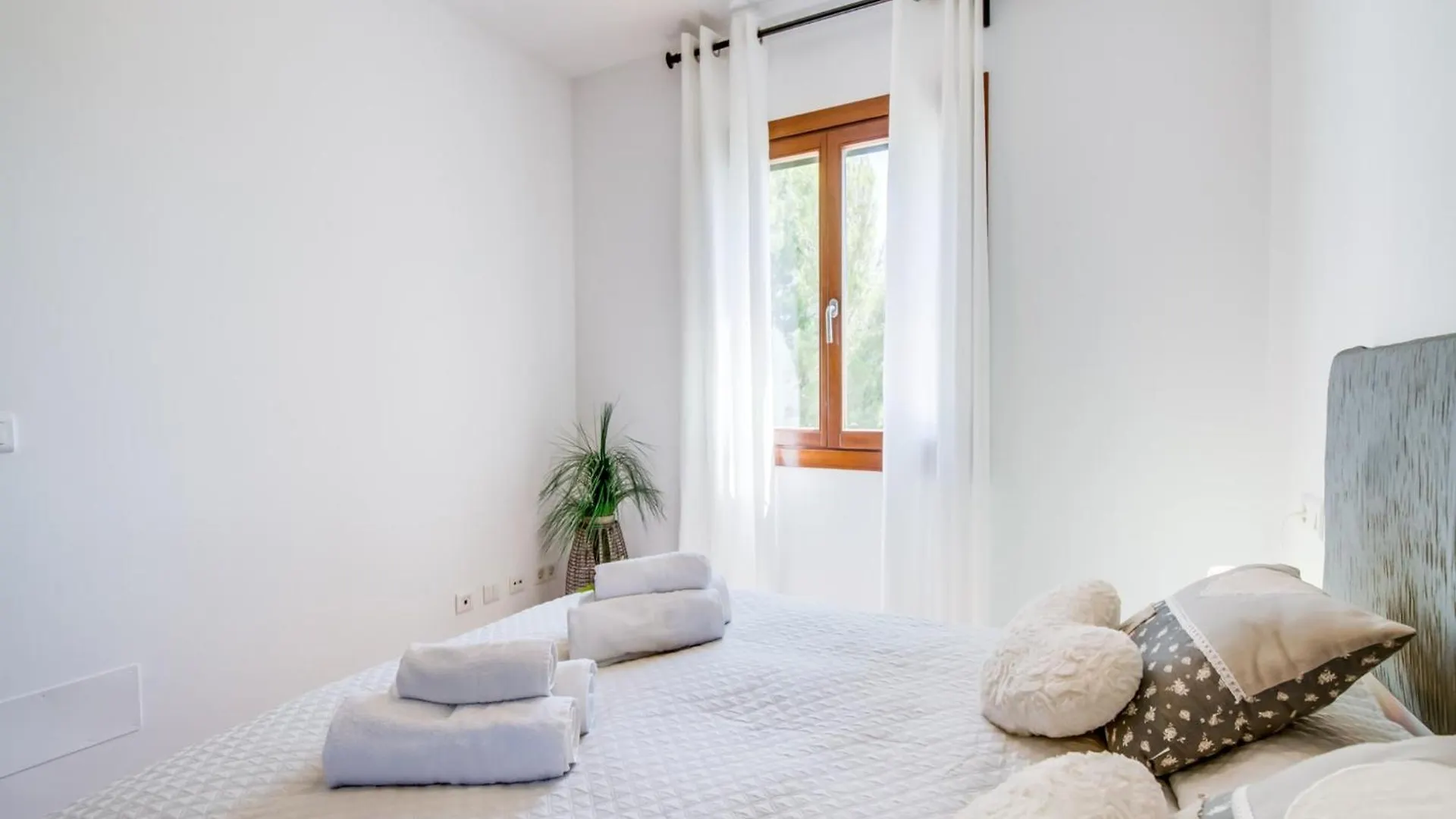 Holiday home Apartment With Private Swimming Pool Alcudia  Spain