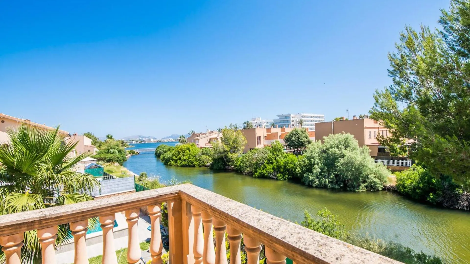 Semesterbostad Apartment With Private Swimming Pool Alcudia