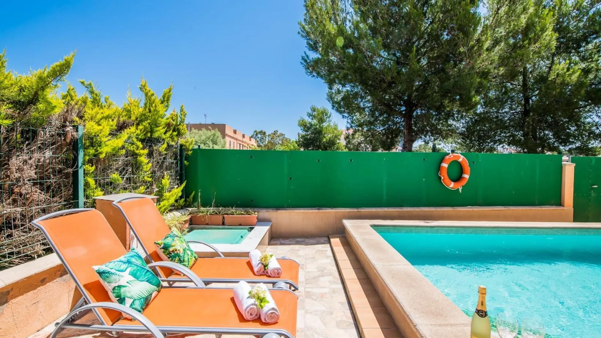 Semesterbostad Apartment With Private Swimming Pool Alcudia  Spanien