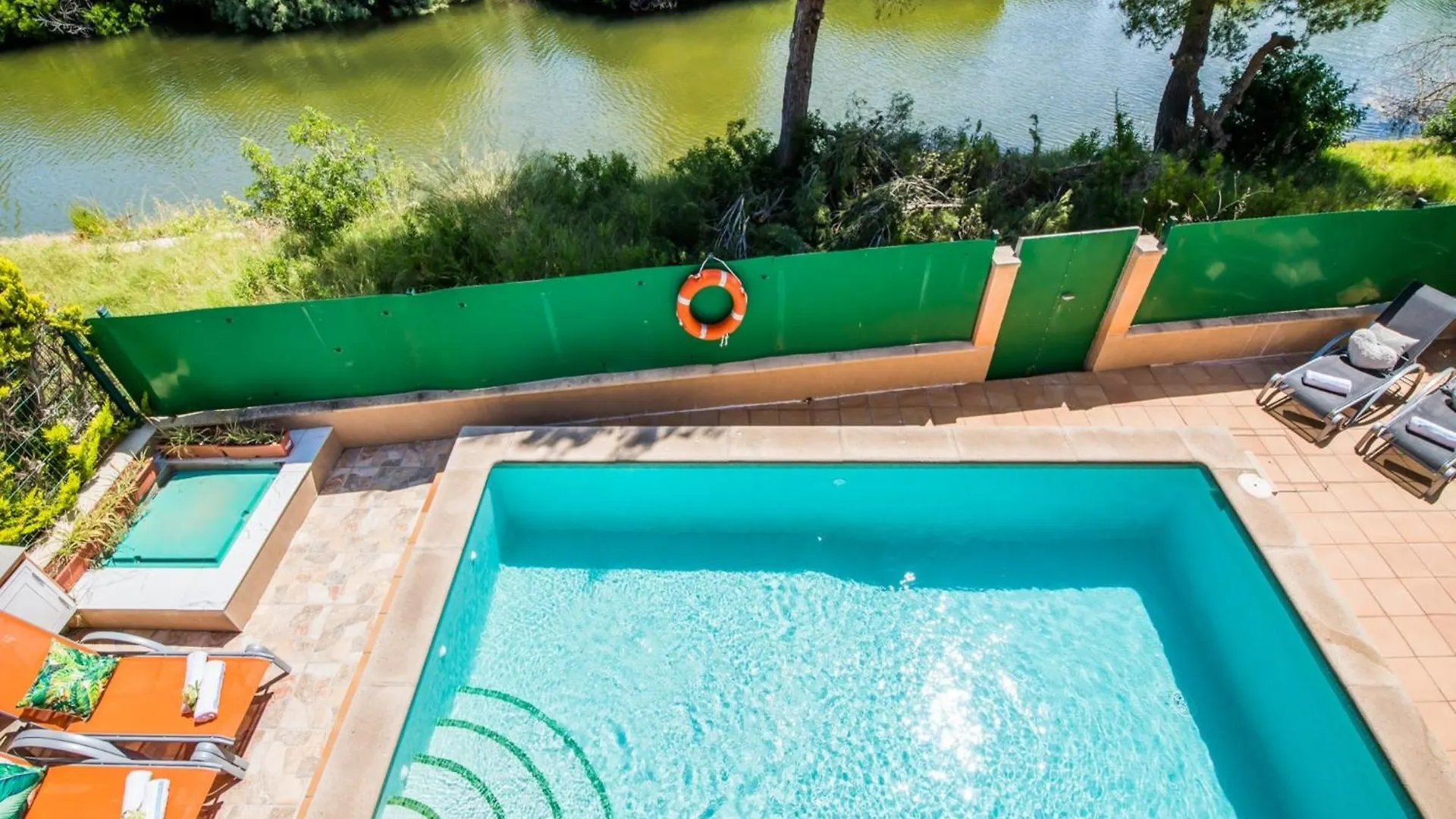 Apartment With Private Swimming Pool Alcudia  Spanien