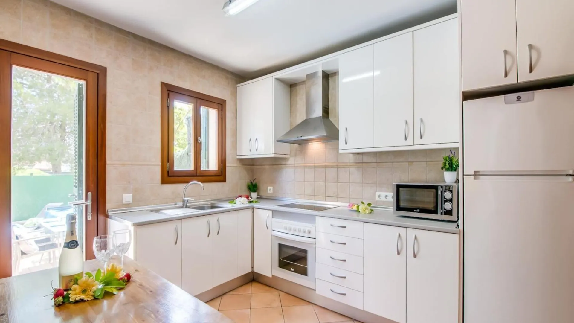 Apartment With Private Swimming Pool Alcudia  Alcudia (Mallorca)